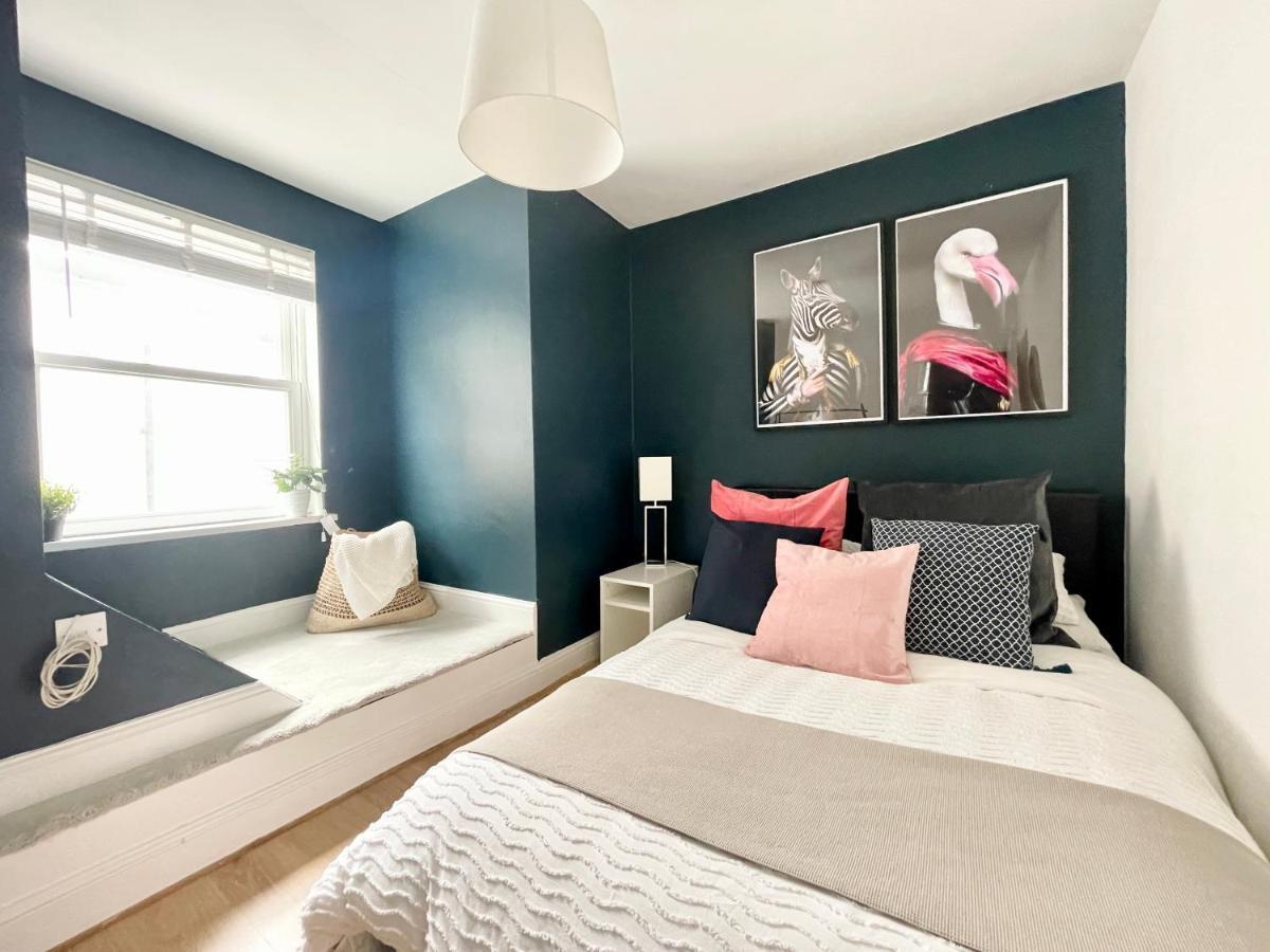 *New* Beautiful 2 Bedroom House In Central Location ロンドン エクステリア 写真